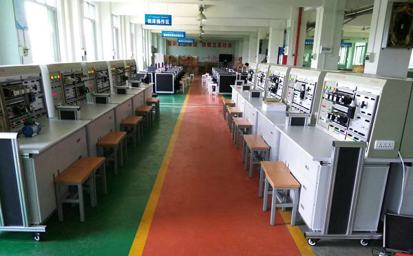 ����τӼ��܌��